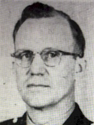 Arthur Mills