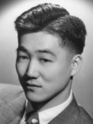 James Okubo