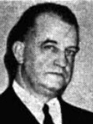 Earle Mills