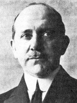 Louis Magill